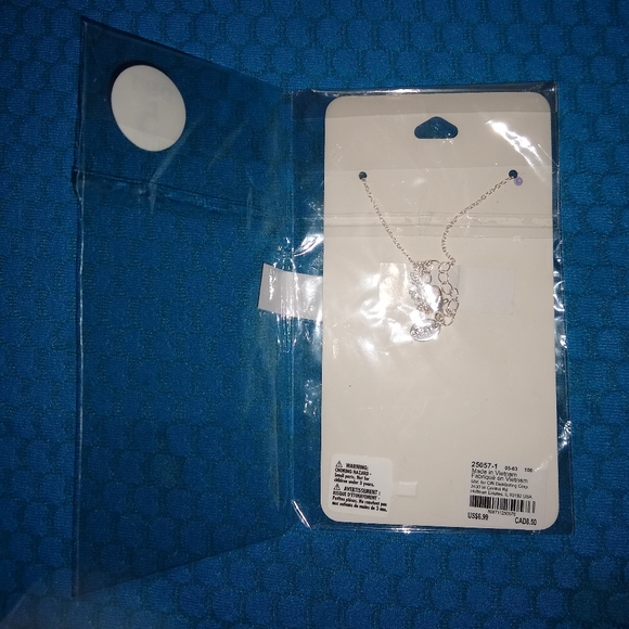 Glitter Pastel Unicorn Pendant Necklace Turquoise - Picture 5 of 13